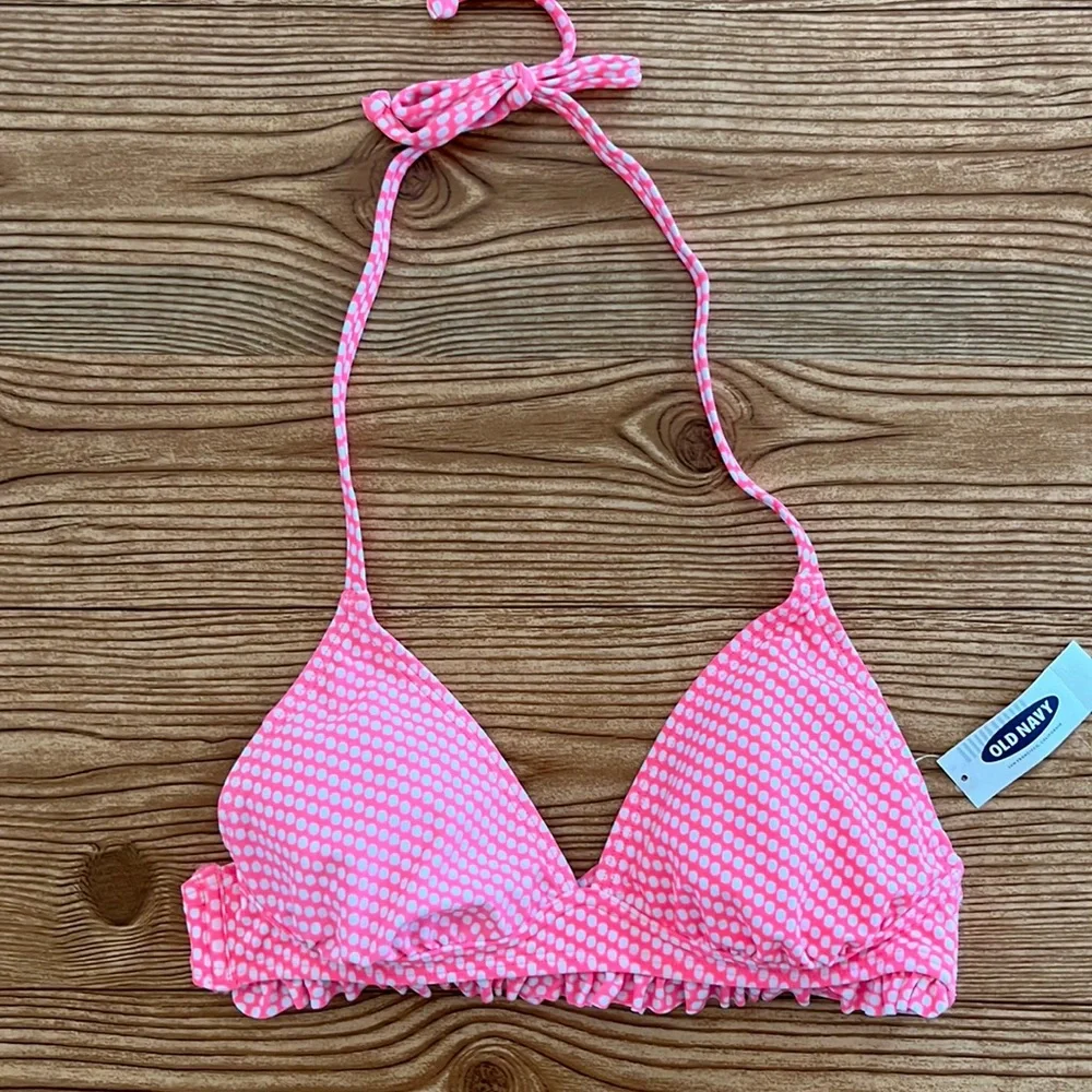 Host pick !!! Old Navy swim top Xsmall pink with white polka dots nwt